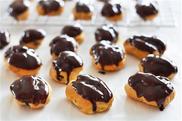 Eclairs