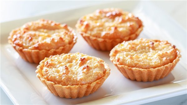 Pasti tal-Coconuts /Coconut Tartlet